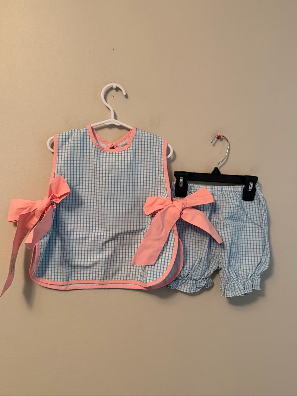 The Beaufort Bonnet Company Blue Gingham & Pink Bow Kids Matching Set